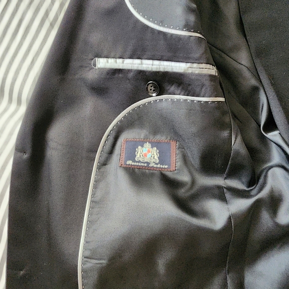 Rossini Tux Custom Jacket and Slacks - Picture 5 of 7